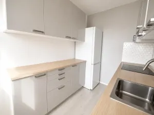 Pronájem bytu 2+kk, Praha - Střížkov, Šluknovská, 39 m2