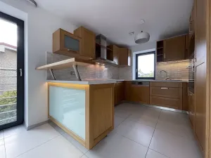 Prodej rodinného domu, Nové Město nad Metují, V Aleji, 150 m2