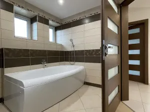 Prodej rodinného domu, Nové Město nad Metují, V Aleji, 150 m2