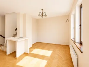 Pronájem rodinného domu, Praha - Střešovice, Nad hradním vodojemem, 195 m2