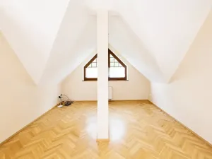 Pronájem rodinného domu, Praha - Střešovice, Nad hradním vodojemem, 195 m2