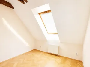Pronájem rodinného domu, Praha - Střešovice, Nad hradním vodojemem, 195 m2