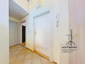 Pronájem bytu 2+kk, Praha - Žižkov, Hartigova, 40 m2