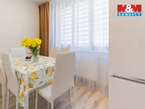 Prodej bytu 2+1, Hranice, U pošty, 61 m2