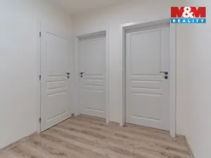 Prodej bytu 2+1, Hranice, U pošty, 61 m2