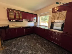 Prodej rodinného domu, Roztoky, 522 m2