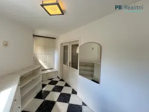 Prodej rodinného domu, Roztoky, 522 m2