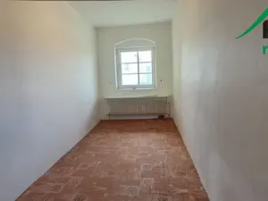 Pronájem bytu 3+1, Planá, 105 m2