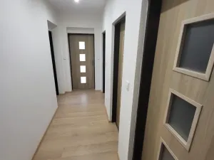 Pronájem bytu 3+1, Nový Bor - Janov, 74 m2