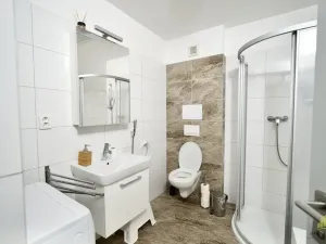 Prodej ubytování, Hlohovec, K zámečku, 144 m2