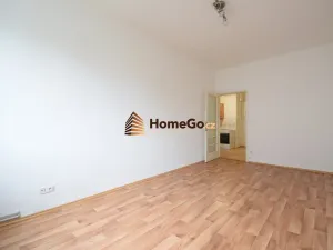 Pronájem bytu 2+1, Praha - Nusle, U gymnázia, 59 m2