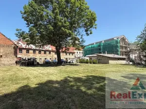Prodej pozemku pro bydlení, Praha - Záběhlice, K prádelně, 2166 m2