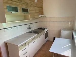 Prodej bytu 2+1, Kadaň, Chomutovská, 53 m2