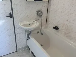 Prodej bytu 3+1, Kadaň, Husova, 66 m2