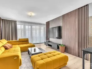 Pronájem bytu 2+kk, Hradec Králové, Pražská třída, 60 m2