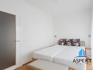 Pronájem bytu 2+kk, Praha - Bubeneč, Vítězné náměstí, 62 m2