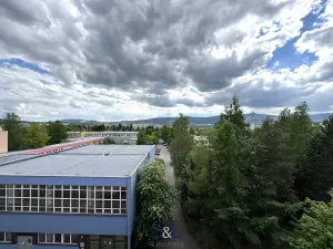 Pronájem bytu 4+1, Liberec, Sametová, 86 m2