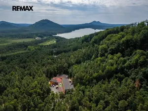 Prodej rodinného domu, Doksy, Pod Borným, 1700 m2