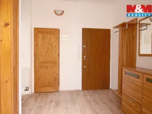 Pronájem bytu 2+kk, Hradec Králové, Průmyslová, 54 m2