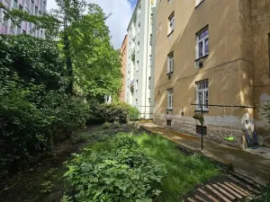 Pronájem bytu 1+1, Praha - Vinohrady, Mánesova, 28 m2