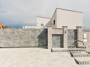 Pronájem bytu 1+kk, Sulice, Dubová, 34 m2