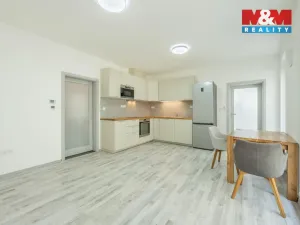 Prodej bytu 2+kk, Kladno, Průchodní, 48 m2