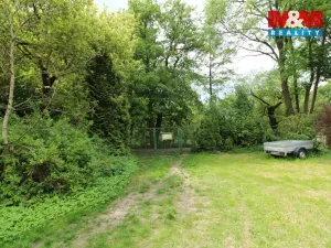 Pronájem zahrady, Přezletice, 300 m2