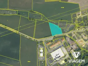 Prodej podílu komerčního pozemku, Čím, 2318 m2