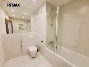 Pronájem bytu 2+1, Praha - Modřany, Plevenská, 52 m2