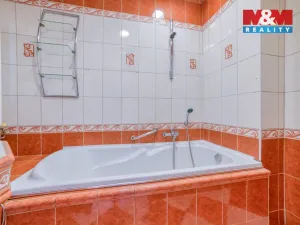 Prodej bytu 3+1, Tři Sekery, 96 m2