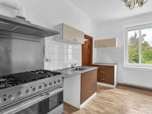 Pronájem bytu 2+1, Hradec Králové, Fučíkova, 75 m2