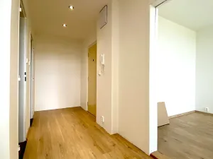 Pronájem bytu 3+kk, Praha - Bohnice, Cafourkova, 54 m2