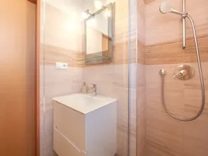 Pronájem bytu 2+kk, Praha - Nusle, Na Veselí, 50 m2