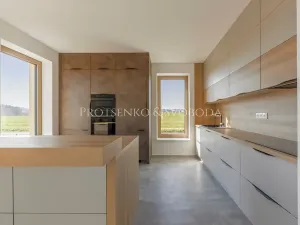 Pronájem kanceláře, Velká Bíteš, 937 m2