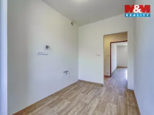 Pronájem bytu 2+1, Stod, nám. ČSA, 60 m2