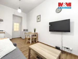 Pronájem bytu 2+kk, Praha - Žižkov, Bořivojova, 35 m2