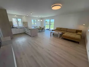 Pronájem rodinného domu, Nový Šaldorf-Sedlešovice, 190 m2
