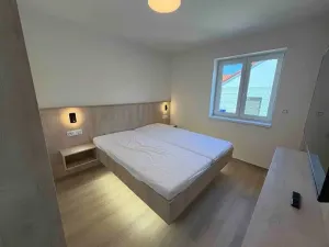 Pronájem rodinného domu, Nový Šaldorf-Sedlešovice, 190 m2
