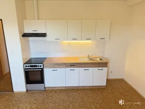 Pronájem bytu 1+kk, Praha - Újezd nad Lesy, Plhovská, 29 m2