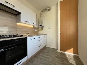 Pronájem bytu 2+1, Třinec, Dukelská, 56 m2