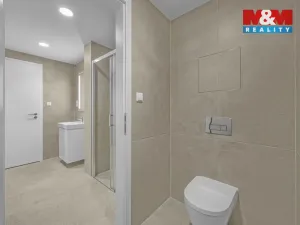 Prodej bytu 2+kk, Praha - Hloubětín, Poděbradská, 71 m2