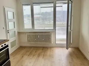 Pronájem bytu 2+kk, Praha - Vršovice, 41 m2
