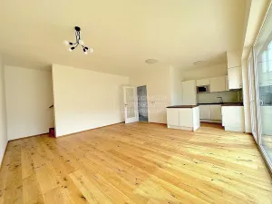 Pronájem rodinného domu, Praha - Čakovice, Kurta Hubera, 130 m2