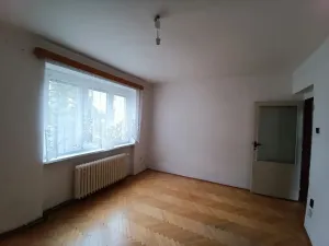 Pronájem bytu 3+1, Praha - Podolí, Pod Pekařkou, 74 m2