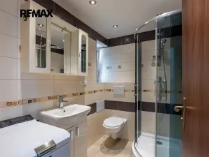 Pronájem bytu 2+kk, Praha - Žižkov, Biskupcova, 38 m2