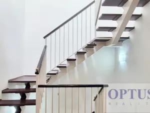 Pronájem rodinného domu, Praha - Háje, K jezeru, 302 m2
