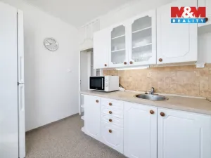 Prodej bytu 2+1, Cheb, V Zahradách, 60 m2