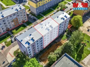 Prodej bytu 2+1, Cheb, V Zahradách, 60 m2