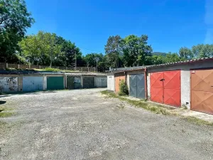 Prodej garáže, Lovosice, U Výtopny, 17 m2
