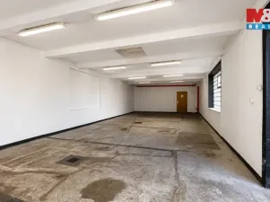 Pronájem skladu, Louny, Říční, 107 m2